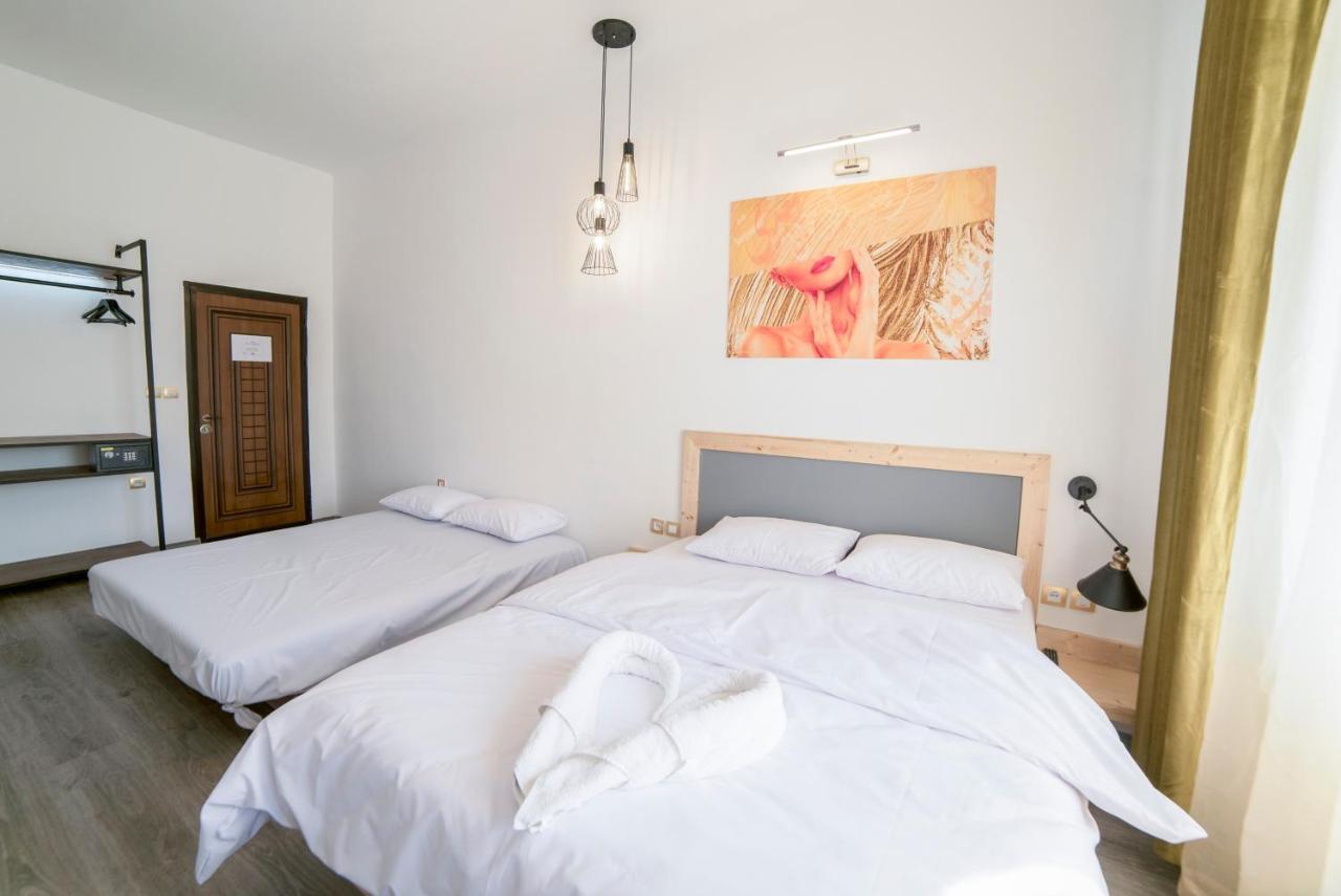 Maria Boutique Suits Budapešť Exteriér fotografie