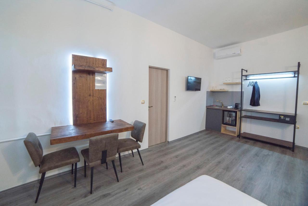 Maria Boutique Suits Budapešť Exteriér fotografie